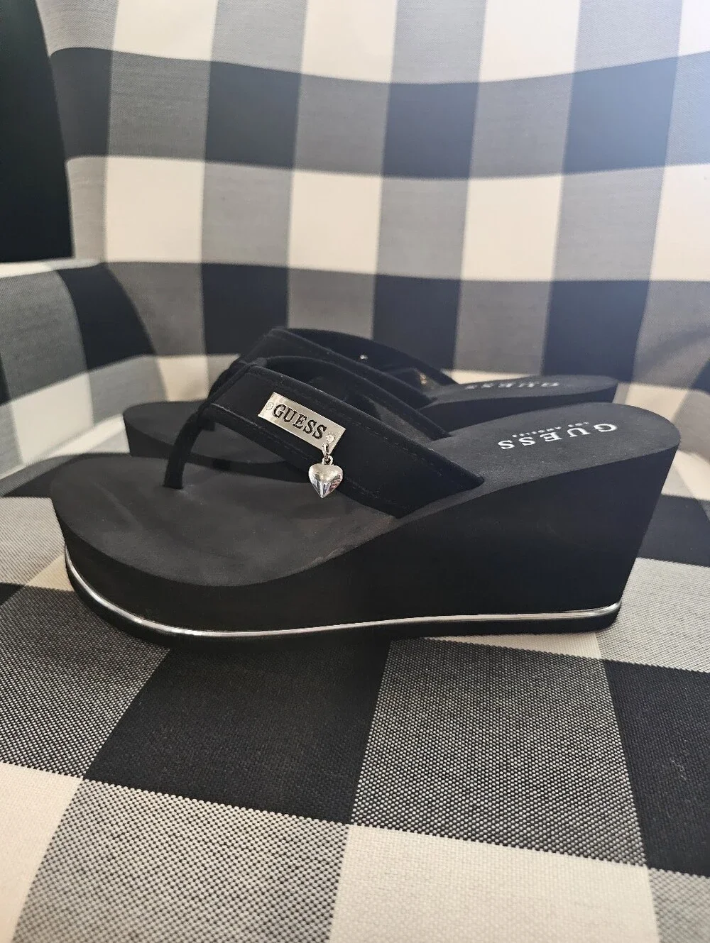 GUESS Black Wedge Thong Sandals with Silver Logo - Picture 2 of 5
